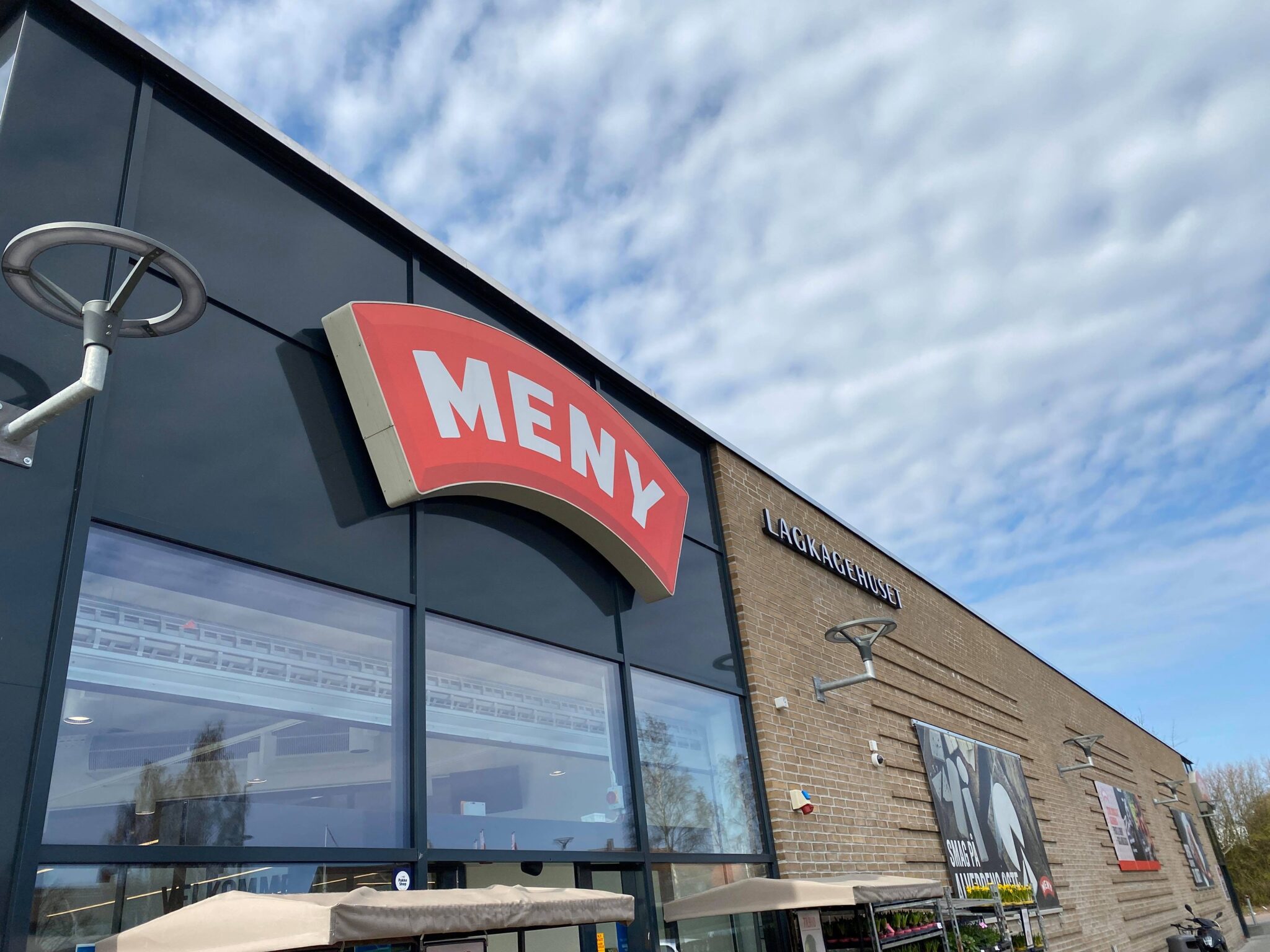 Sådan holder supermarkederne åbent i dag