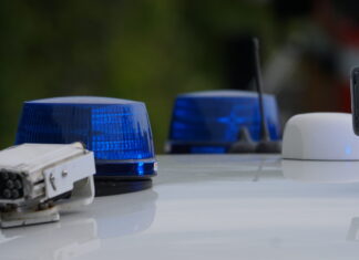 Politiet stoppede to biler på otte minutter: Begge førte til sigtelser