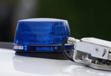 Motoriseret løbehjul uden fastspændt hjelm førte til sigtelse