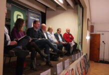 Valgdebat i Egeskov med stor charme