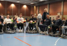 Politikerne fik kamp til stregen i kørestolsrugby