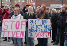 Protest i Middelfart: »Tillid tager år at opbygge – og sekunder at miste«
