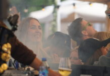 Flisen holdt, og festen holdt