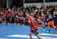 De regerende mestre kommer til byen