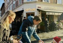 Julestemning og ministerbesøg i gågaden