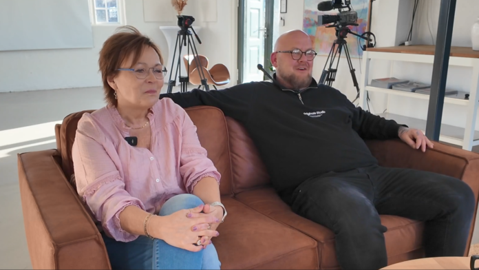 Billede af Susanne Eilersen og Sune Nørgaard Jakobsen under Tv-interview d. 01. april 2025.