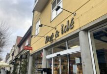 Låge 8: Bog & Idé: Her finder både børn og voksne deres julefavoritter