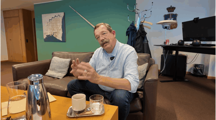 Christian Bro under Tv-interview d. 4. november 2025