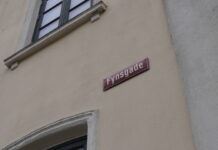Politiet fandt kokain hos flere personer efter standsning på Fynsgade