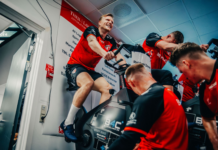 773.000 kroner på én time: FC Fredericias spinningevent slår alle rekorder