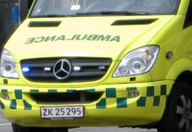 Alvorligt færdselsuheld spærrer vej – redning arbejder på stedet