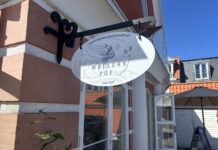 Sidste stjerneskud på Østergade: Søndag aften lukker Møllers Pop-Up efter en sommer med fyldte borde