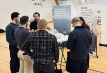 Fuld hus til Maskinmesterskolens praktiktræf i Elbohallen: »Der er altid nogen, der får åbnet nye øjne«