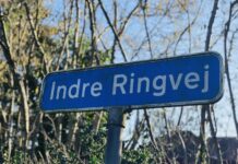 Tyveri af værktøj fra varebil fører til anholdelse af to mænd