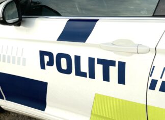 Tyve gik efter elektronik: Ni asfaltmaskiner ramt på Taulov Kirkevej