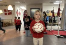 Når håndbold-EM bliver en fest i børnehaven: »Vi har glædet os«