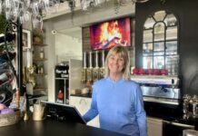 Ny ejer, samme hygge: Pia har åbnet dørene hos Kurt’s Kaffebar