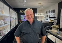 En nytårsbeslutning gjorde butikken fra 1897 splinterny: Juveler Jonsén i Algade er forvandlet