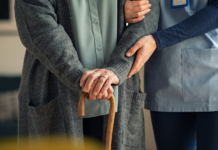 Mange velfærdsmedarbejdere vælger kortere arbejdstid og lavere løn uden for det offentlige