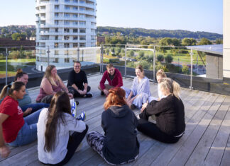 Naturen ind i plejen: Svend Brinkmann blandt talerne når CARE OUTSIDE gør status i Vejle