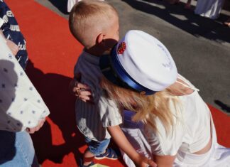 IBC fik sine første studenter: Camilla og Titas åbnede ballet